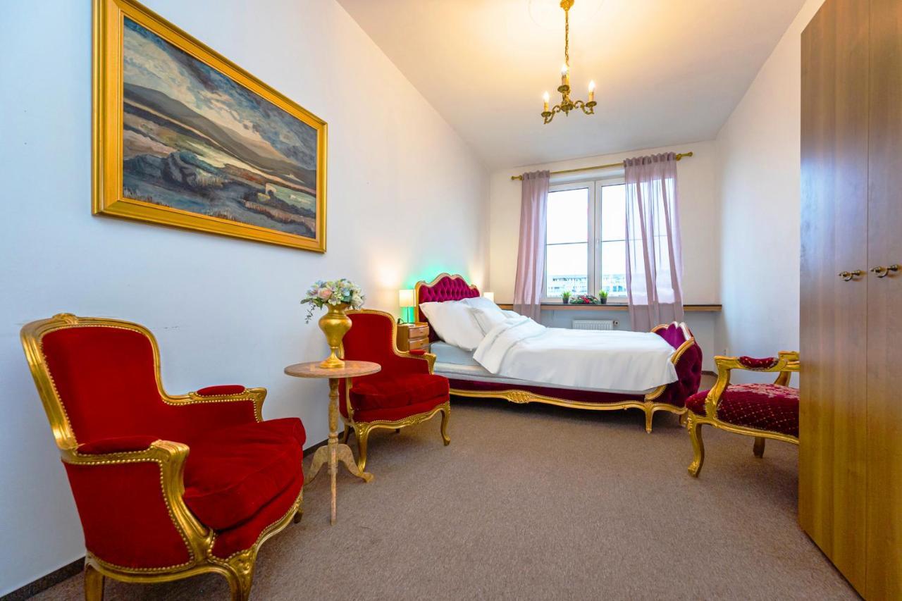 Bank Invest Apartmens - Old Town Apartment Prague Luaran gambar