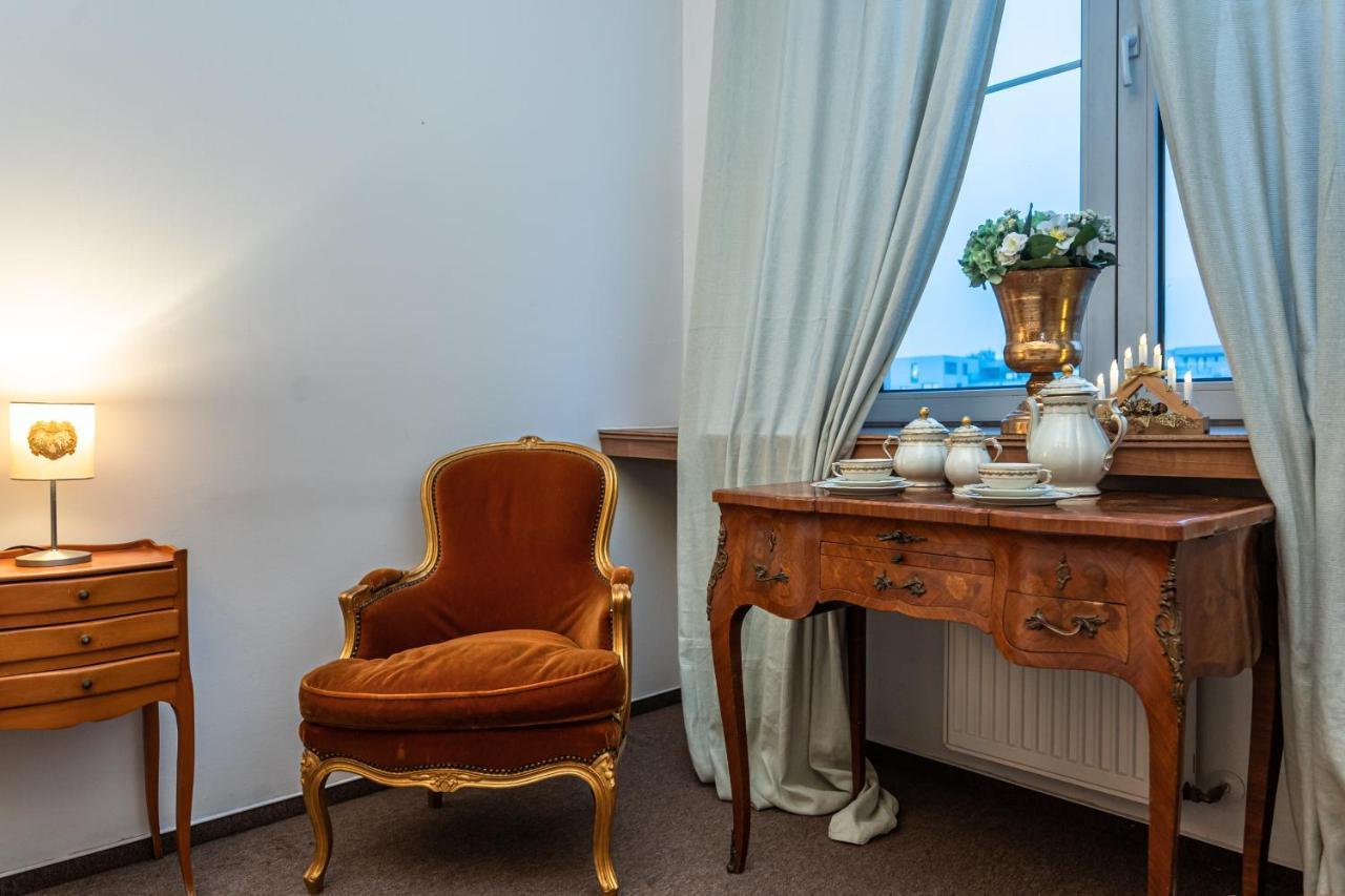 Bank Invest Apartmens - Old Town Apartment Prague Luaran gambar