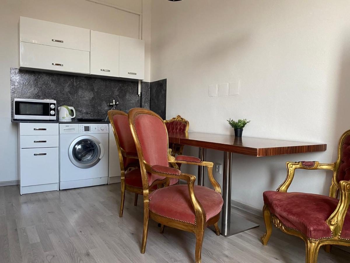 Bank Invest Apartmens - Old Town Apartment Prague Luaran gambar