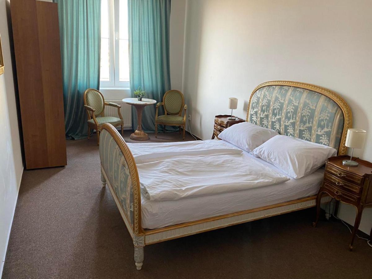 Bank Invest Apartmens - Old Town Apartment Prague Luaran gambar