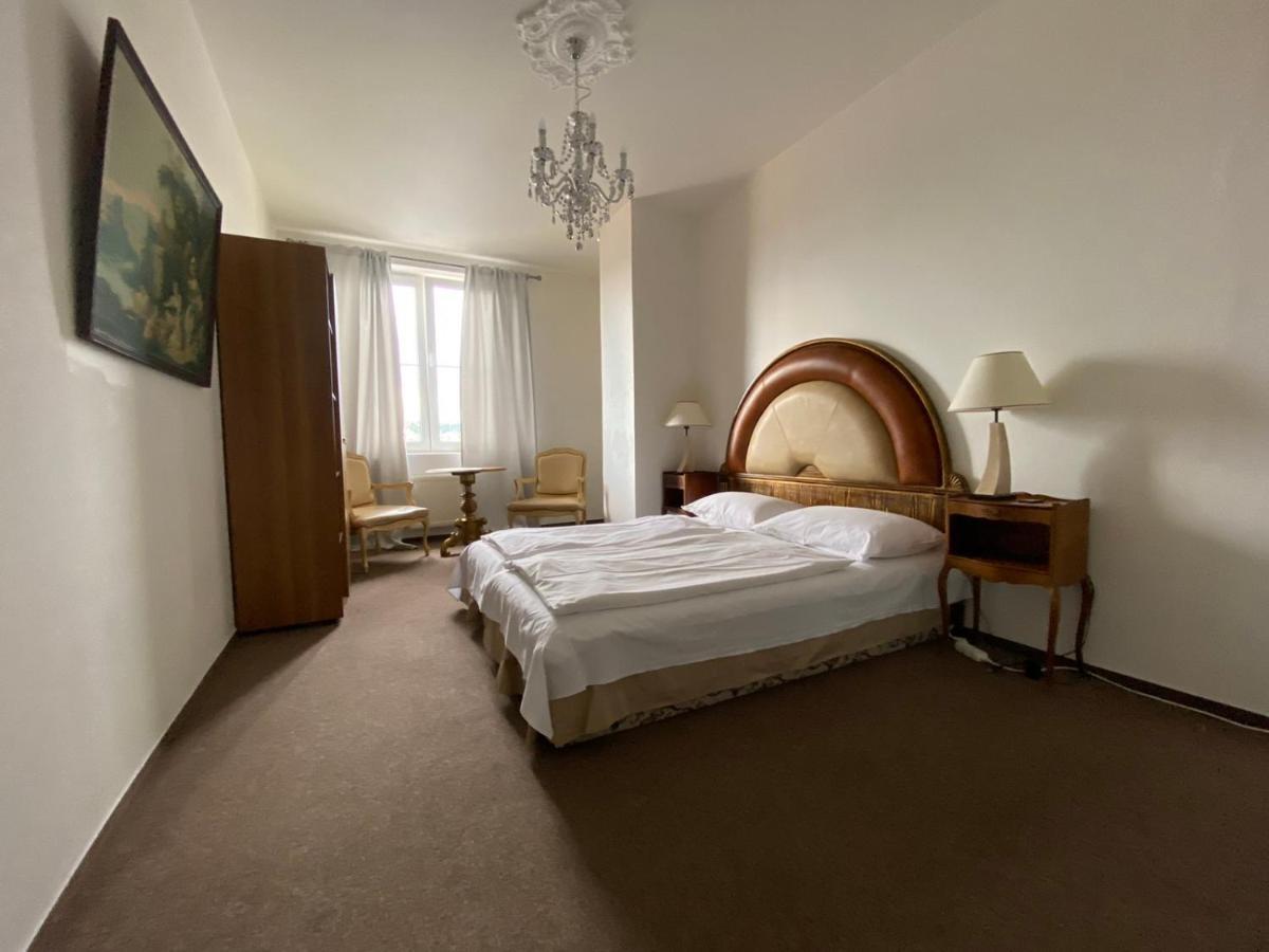 Bank Invest Apartmens - Old Town Apartment Prague Luaran gambar