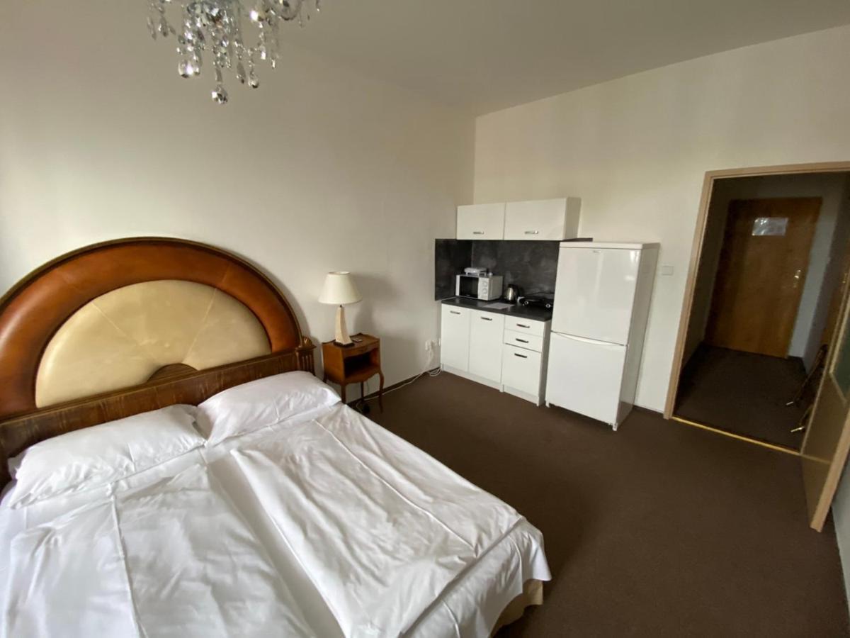 Bank Invest Apartmens - Old Town Apartment Prague Luaran gambar